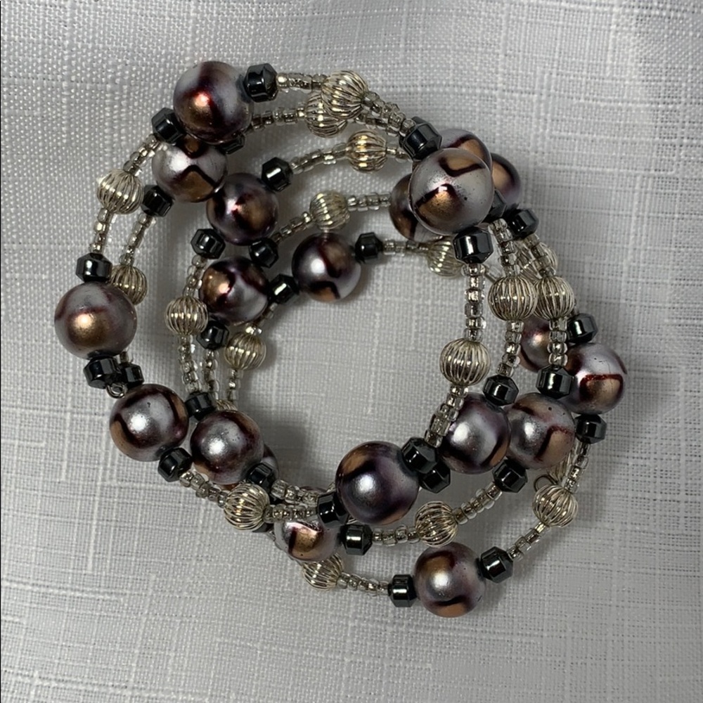 Beaded bracelet